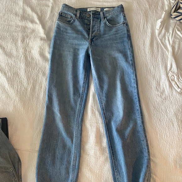 Aritzia Arlo High Rise Straight jeans 28L - Picture 3 of 5